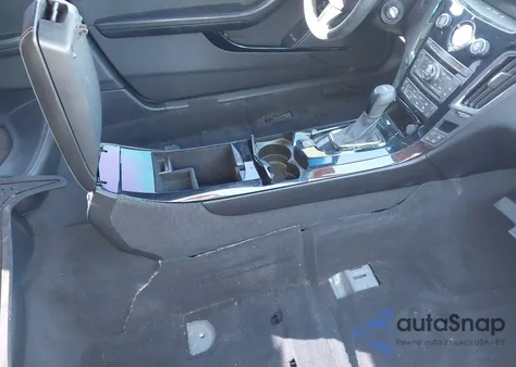 2013 Cadillac Cts-V z USA, uszkodzony, nr VIN 1G6DV1EP2D0101676